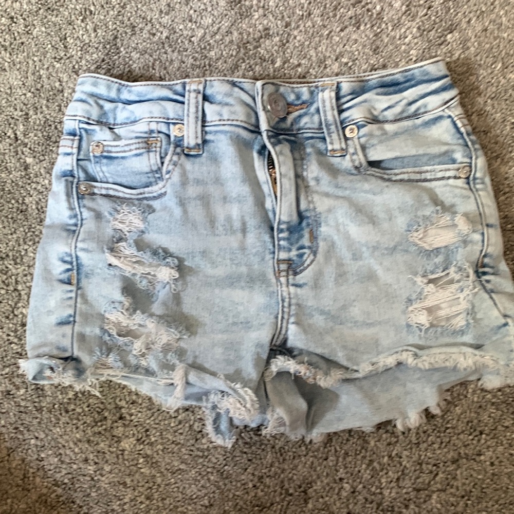 American eagle distressed shorts